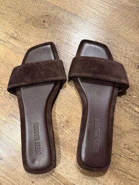 Steve Madden Lumina Dark Brown Suede Square-Toe Slide Sandal 7